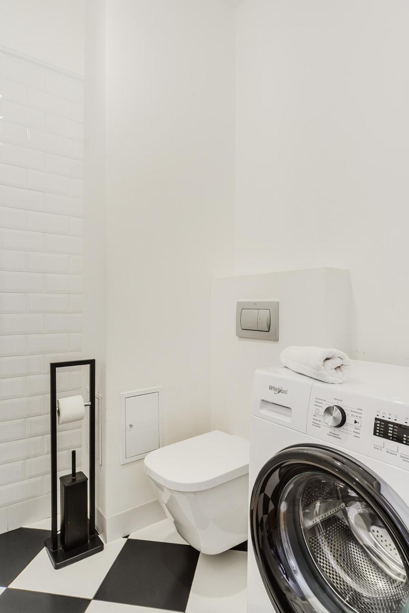 Shortstaypoland Plac Mirowski Apartment